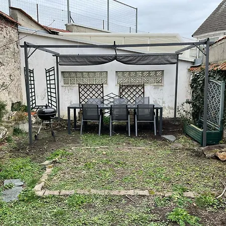 Montréal, Maison Pétillante Et Accueillante * Reims