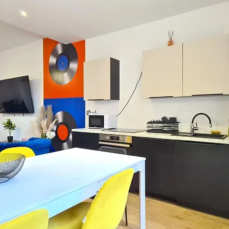 Villa Montreal, Maison Petillante Et Accueillante