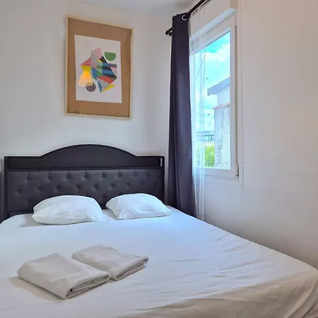 Montreal, Maison Petillante Et Accueillante Reims