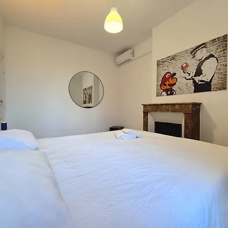 Montreal, Maison Petillante Et Accueillante Villa